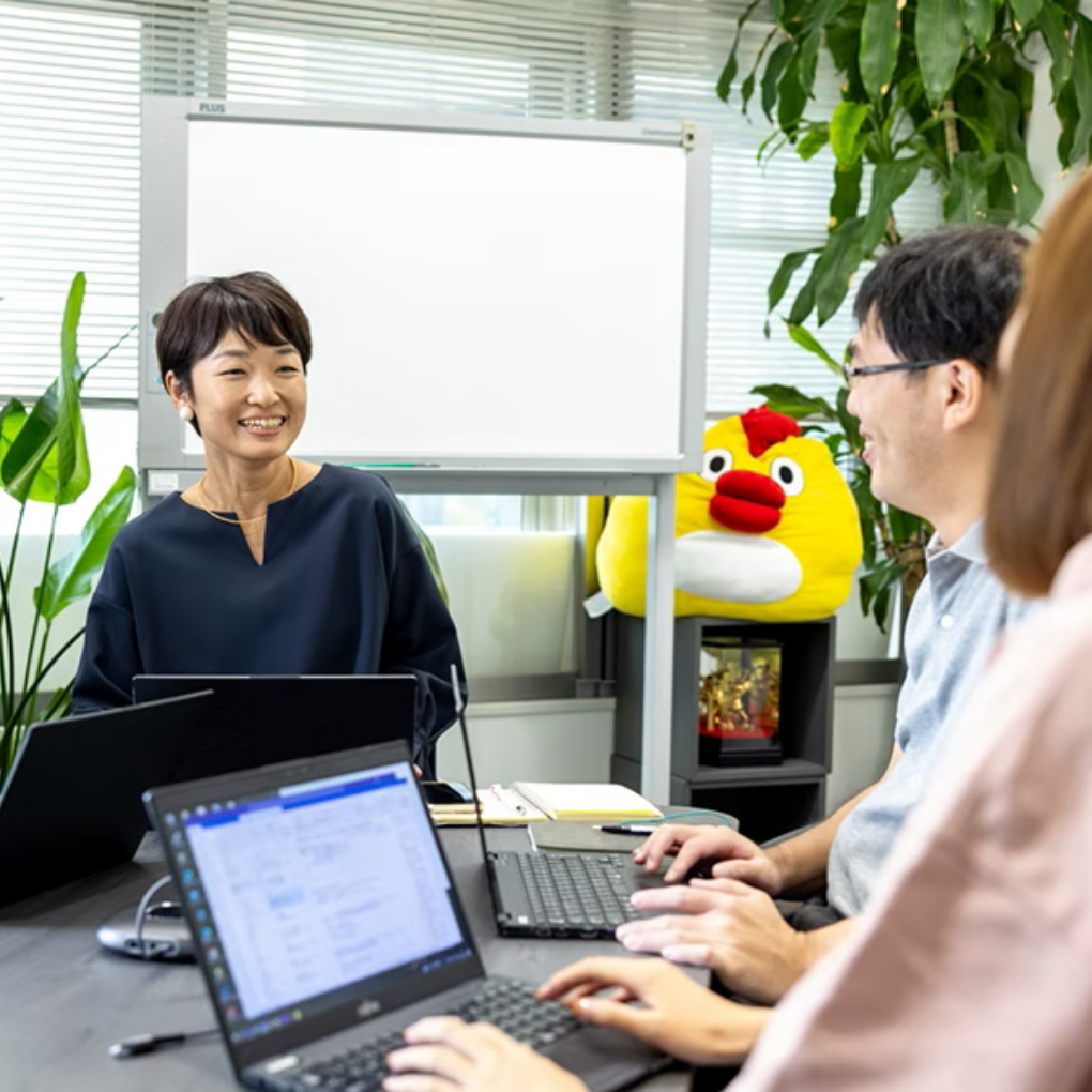 個々に合った働き方を選択。<br />
家庭と仕事の両立も肩の力を抜いて。